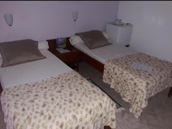 Yria Residencial Bed & Breakfast Porto Novo Cameră foto