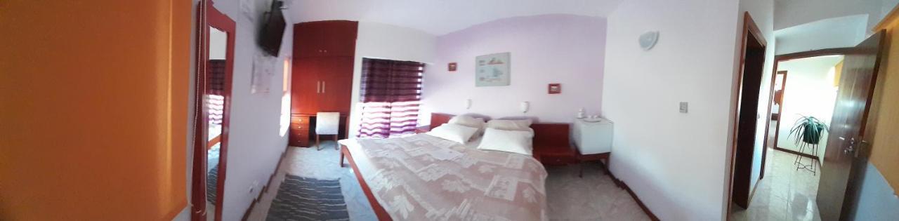 Yria Residencial Bed & Breakfast Porto Novo Exterior foto